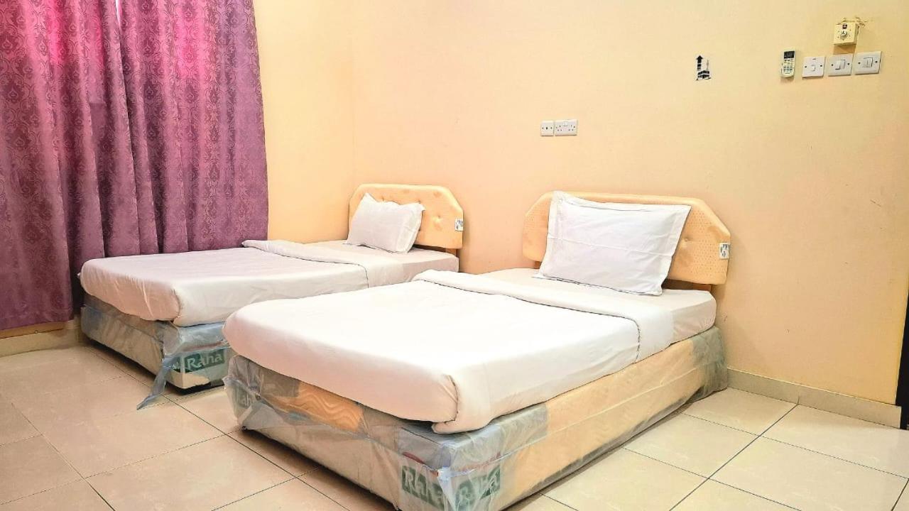 Al Afiah Corniche Hotel Apartment เซอ ภายนอก รูปภาพ